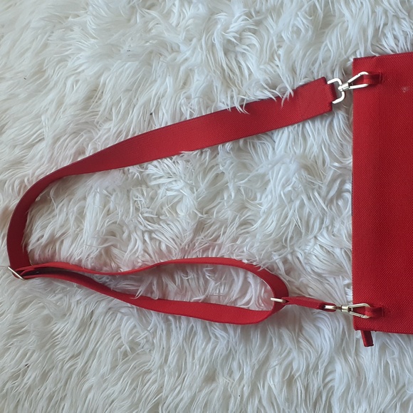 Rothy's Retired Dual Zip Crossbody Purse in Bright Poppy - Picture 7 of 9